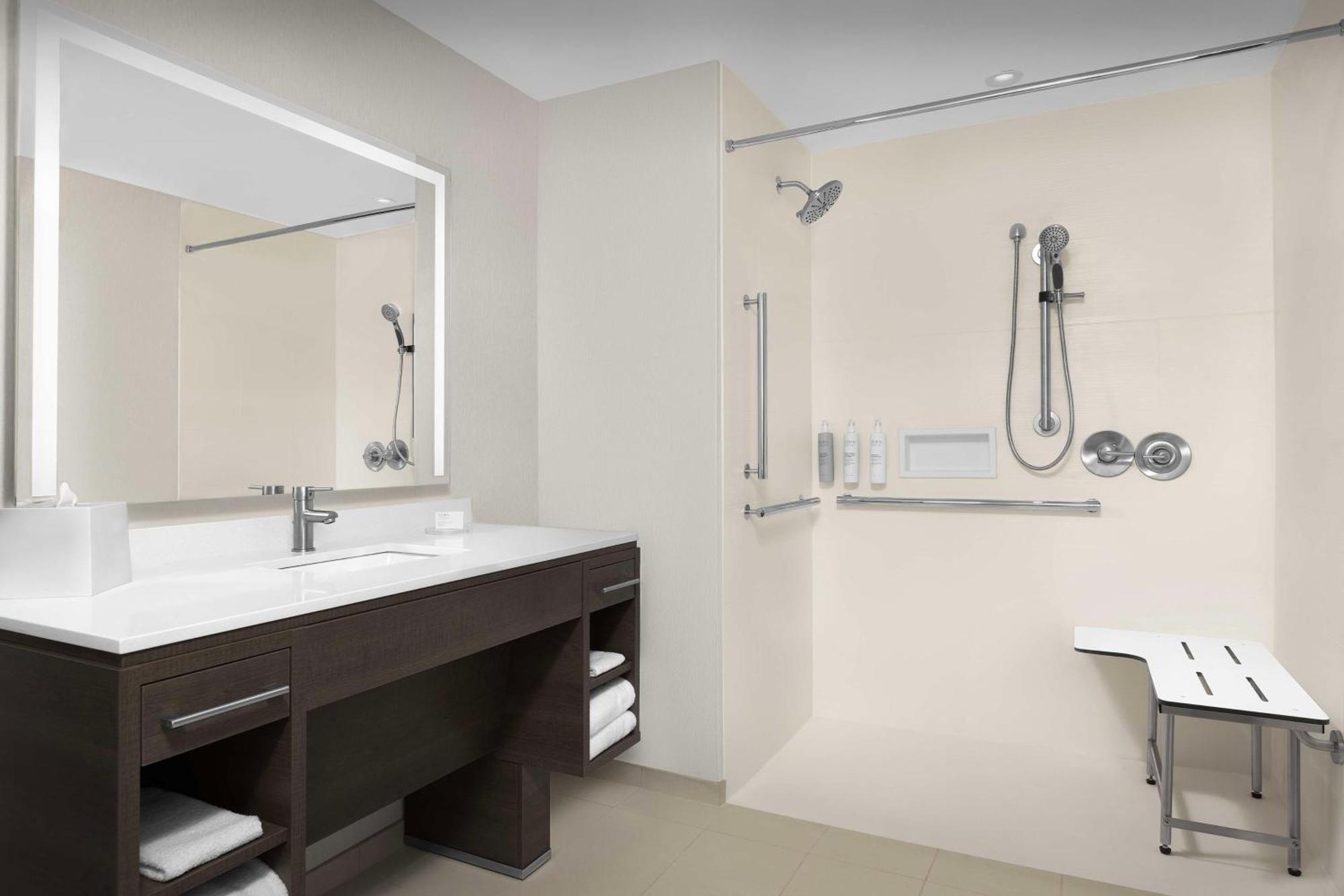 Home2 Suites By Hilton 팔스 처치 외부 사진